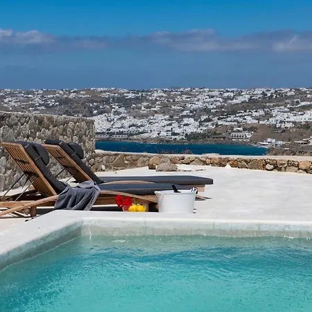 Mykonos Actor's Villa. 2 Bdrs, Private Mini-pool فيلة