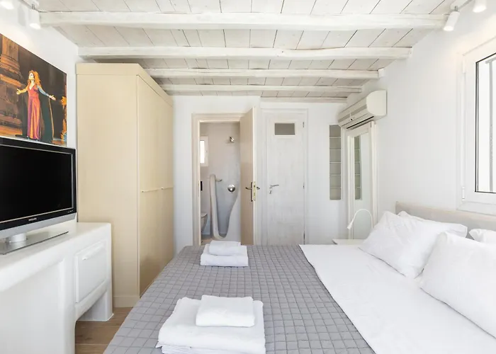 Actors 2 Private Mini- Pool Hydromassage By Schatz Collection Villa